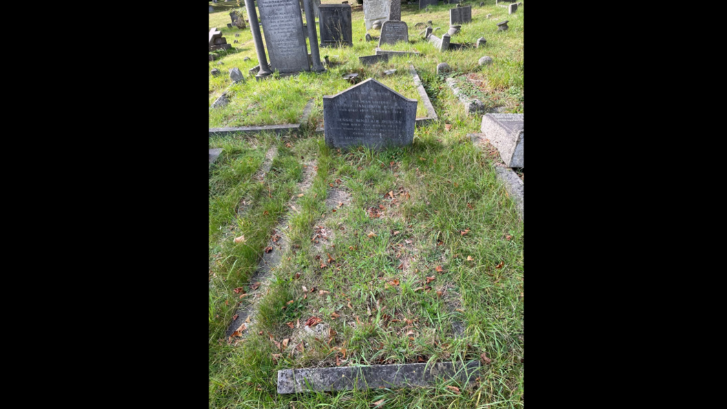 Uaigh Mairead NicDhonnchaidh mus deach a sgeadachadh