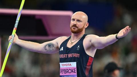 Dan Pembroke in action at Paris 2024 Paralympics