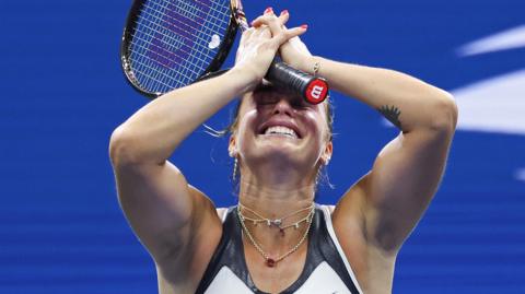 Aryna Sabalenka celebrates victory at the 2025 US Open