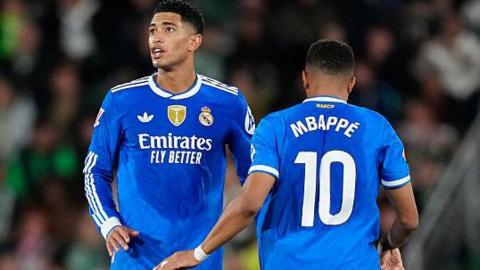 Jude Bellingham and Kylian Mbappe playing for Real Madrid