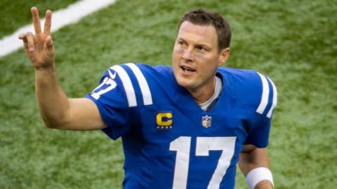 Philip Rivers waves to the crowd after a win for the Indianapolis Colts in 2020