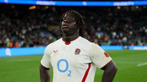 Asher Opoku-Fordjour at the end of England's win over Fiji at Allianz Stadium