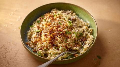 Creamy mushroom and chestnut orzo