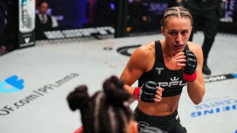 Dakota Ditcheva in a fight stance during a fight