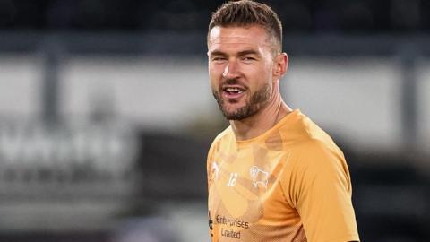 Richard O'Donnell before a game for Derby County