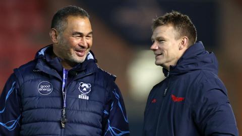 Pat Lam and Dwayne Peel in conversation before kick-off