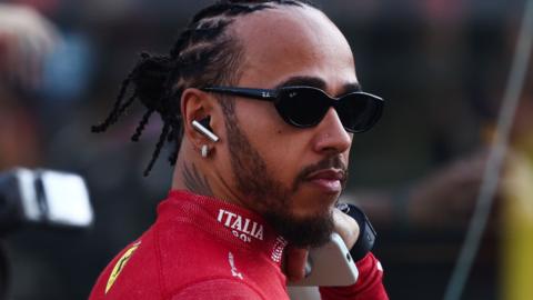 Lewis Hamilton wearing sunglasses at the Abu Dhabi Grand Prix