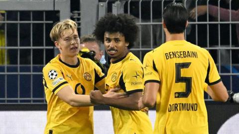 Borussia Dortmund celebrate a goal