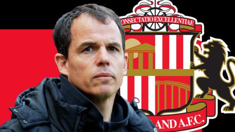 Regis Le Bris and the Sunderland club crest