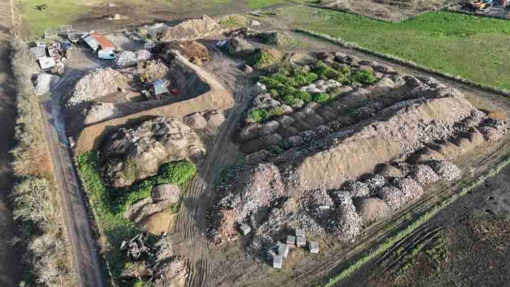 The Environment Agency is investigating another waste site
