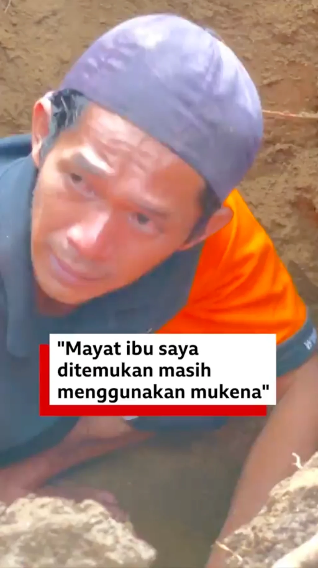 Erik Andesra di makam ibunya