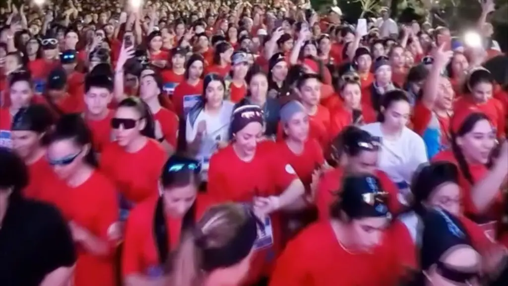 ششمین دوره ماراتن کیش با وجود مخالفت فدراسیون برگزار شد