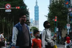 台北街头一个家庭