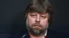 Александр Бутягин, бородатый мужчина с темными волосами с проседью