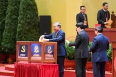 Con số tổng cộng ủy viên Trung ương Đảng không thay đổi, nhưng đã có rất nhiều sự thay đổi đáng chú ý