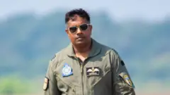 ගෲප් කැප්ටන් නිර්මාල් සියඹලාපිටිය