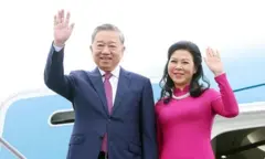 Tổng Bí thư Tô Lâm và phu nhân Ngô Phương Ly, ảnh chụp tháng 3/2025