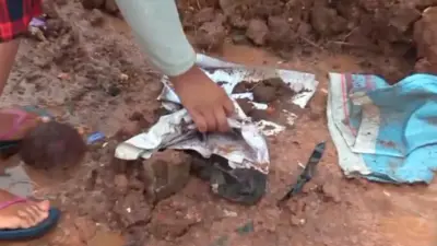 ජලගැලීම්වලින් විනාශ වූ ලේඛන