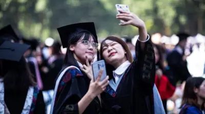 两个中国女生自拍