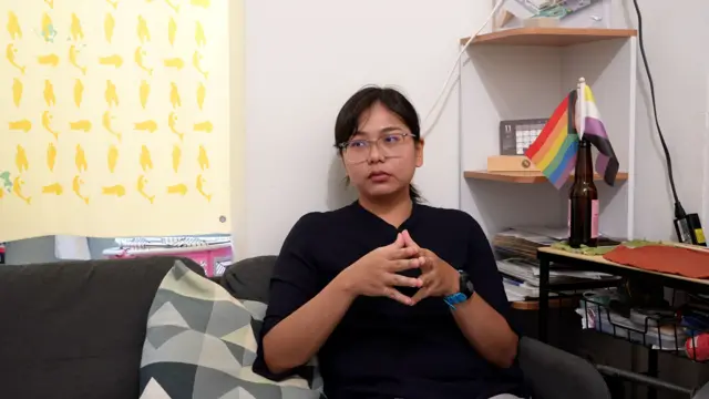 退伍军人谢昀希接受BBC中文专访。