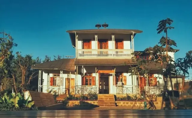 ይምጡ በዝና የባሕል ማዕከል