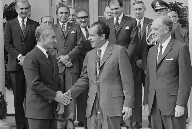 ሻህ ሞሃመድ ረዛ ፓህላቪ በ1969 ከአሜሪካ ፕሬዝዳንት ሪቻርድ ኒክሰን ጋር