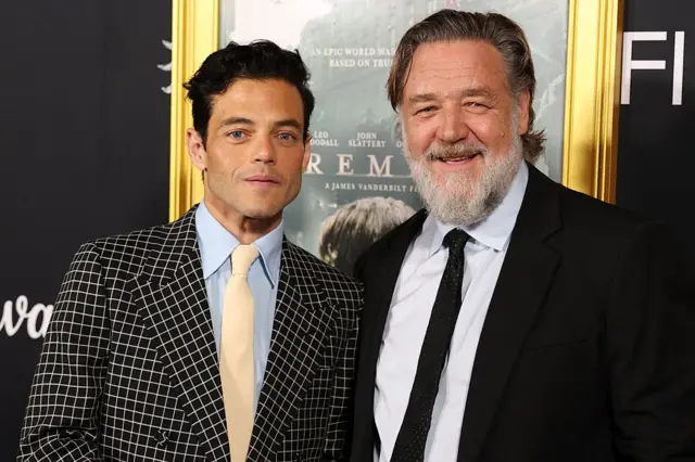 न्युरेंबर्ग चित्रपटात अभिनेते रसेल क्रो आणि रामी मालेक यांनी गोरिंग आणि डॉ. केली यांची भूमिका साकारली आहे.