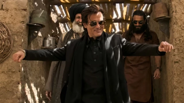 'धुरंधर' चित्रपटातील या गाण्याच्या ट्यून आणि स्टेप्समुळे अक्षय खन्ना चर्चेत आहे.