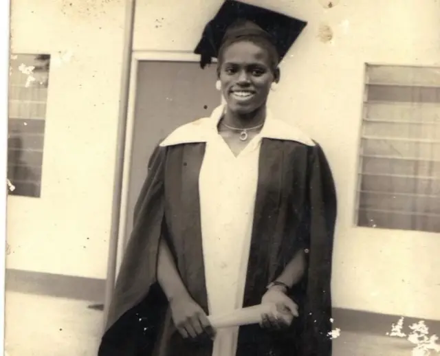 ኢጄዎማ ኡቼግቡ ከዩኒቨርስቲ ስትመረቅ