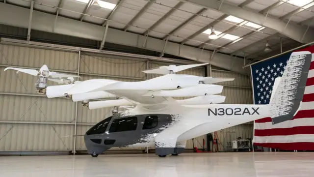 تاکسی هوایی میدنایت ساخت شرکت هوانوردی آرچر