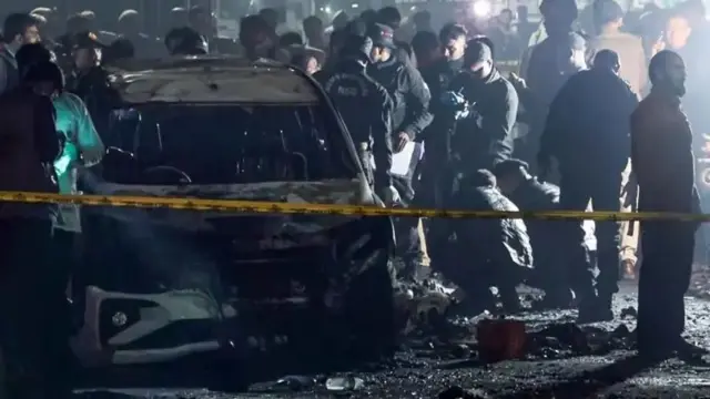 دھماکے میں آٹھ افراد کے ہلاکت کی تصدیق کی گئی ہے