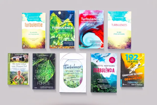 نه نسخه از کتاب آنت، همه به زبانهای مختلف