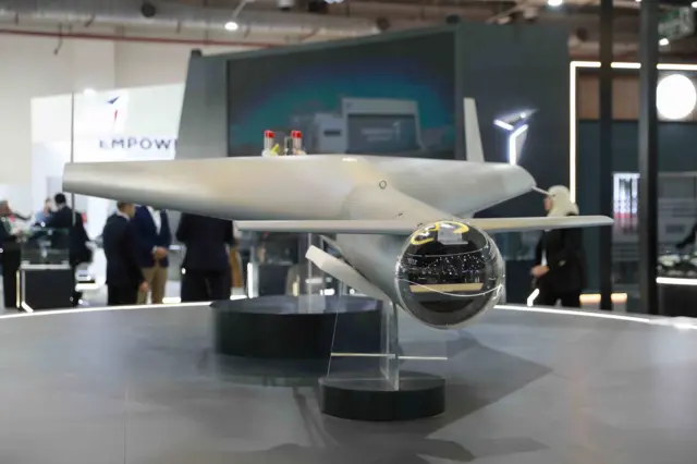 د "جبار ۱۵۰" الوتکه د لومړي ځل لپاره د "ایډیکس" (EDEX) نندارتون پر مهال نندارې ته وړاندې شوه.