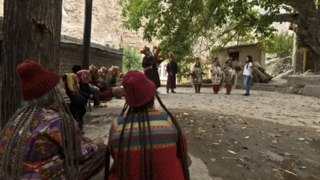 بروکپا نسل کے لوگ