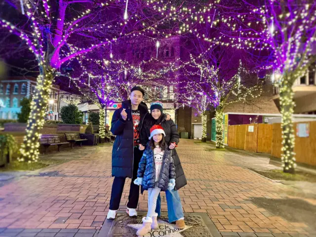 Moon妈与丈夫及女儿