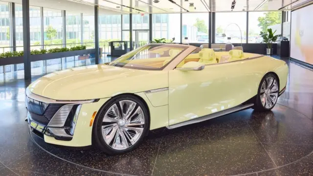 کانسپت سولی در مرکز طراحی کادیلاک در شهر دیترویت رونمایی شد