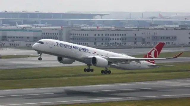 سازمان هواپیمایی کشوری ترکیه اعلام کرده این دستور پس از دریافت شکایات متعدد از سوی مسافران صادر شده است