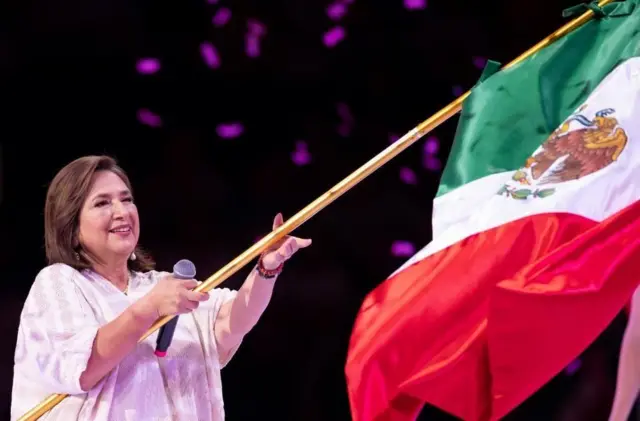 سوچی گالوِز، سناتور سابق عمدهترین حزب راست میانه، رقیب اصلی خانم شینبام است