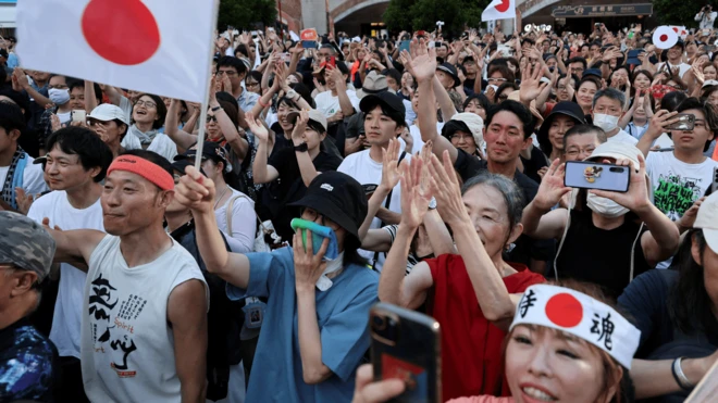 2025年,参政党支持者的集会。