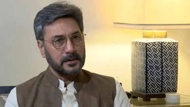 عدنان صدیقی