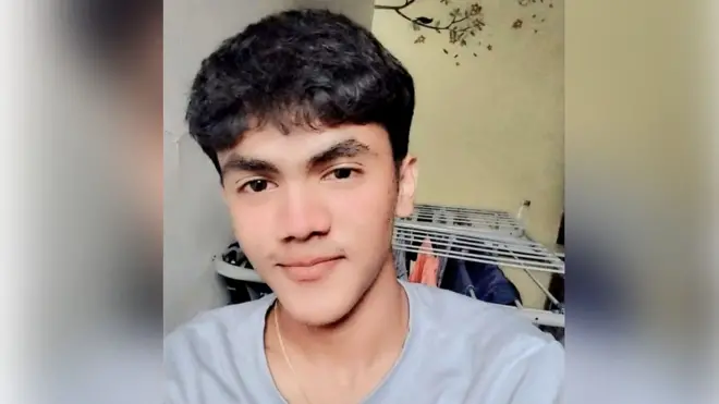 अर्णव खैरे