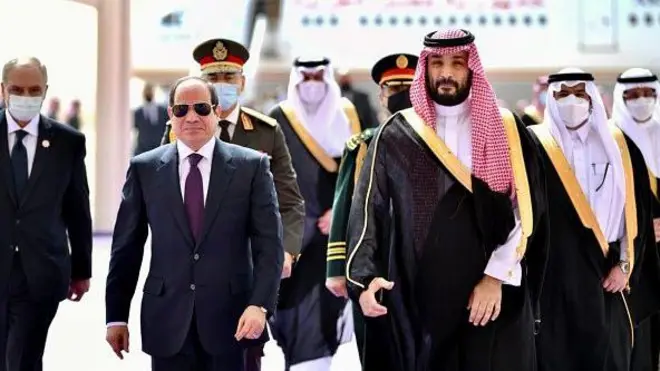 የግብፁ ፕሬዝዳንት አብደል ፋታህ አል ሲሲ እና የሳዑዲው አልጋ ወራሽ ልዑል ሞሐመድ ቢን ሰልማን