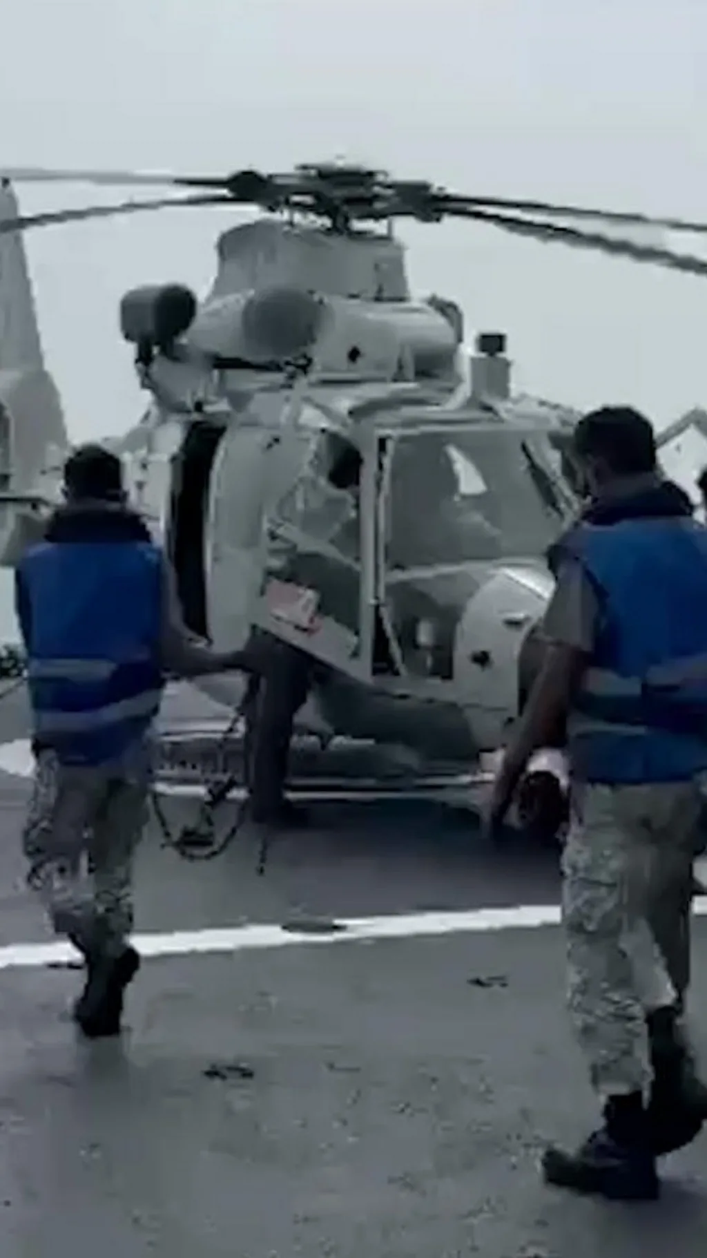 காணொளி: இலங்கையில் மீட்புப் பணியில் இந்தியா மற்றும் பாகிஸ்தான்