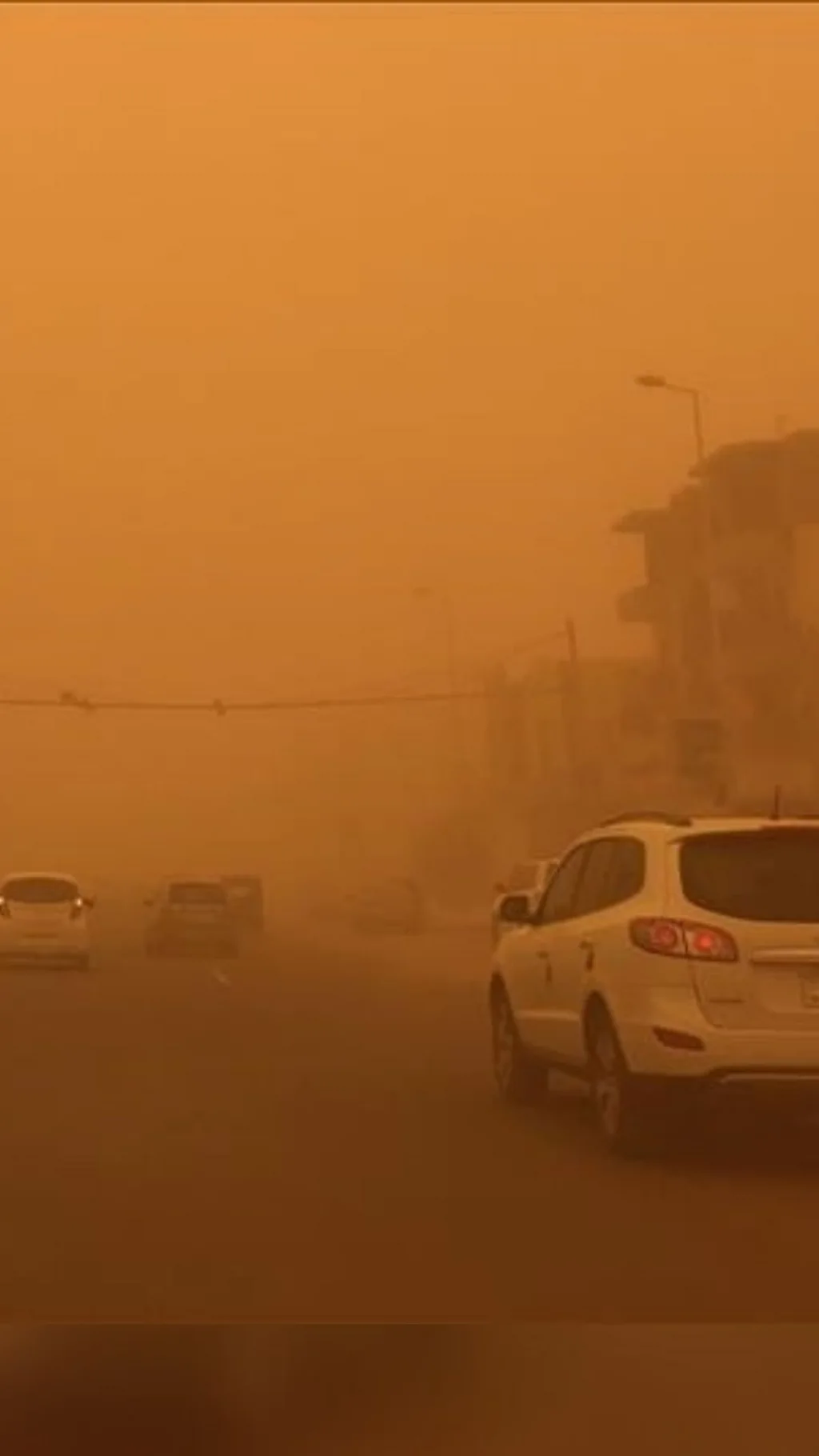 احمرار السماء في ليبيا