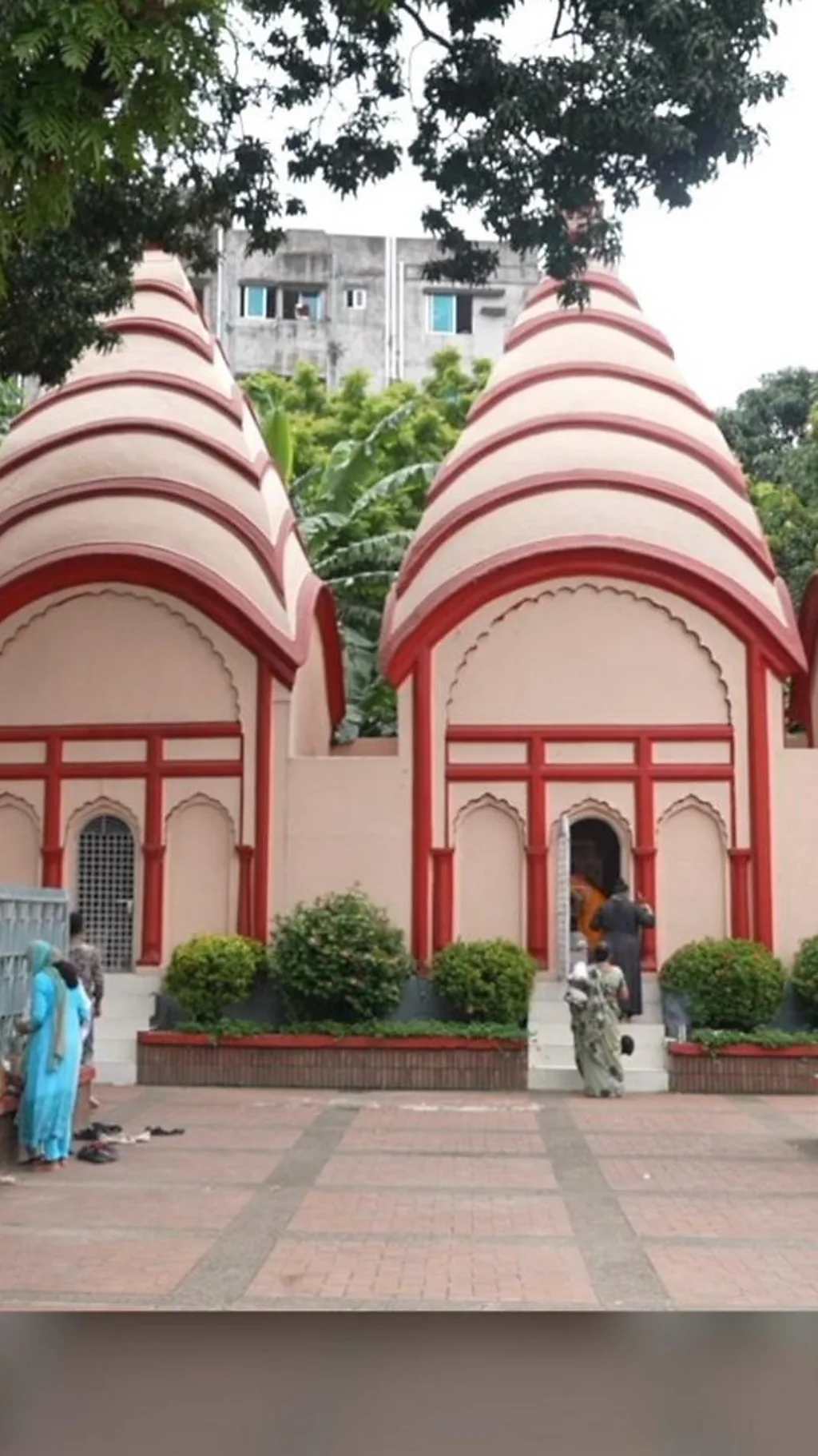 बांग्लादेशी हिंदुओं को चुनाव से कैसी उम्मीद