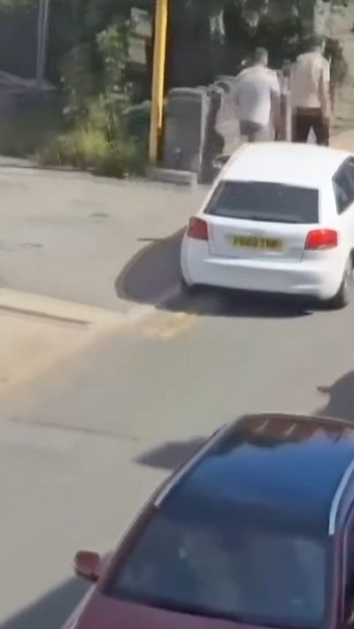 Dedfryd o 40 mis i ddyn am achosi anafiadau difrifol ym Methesda