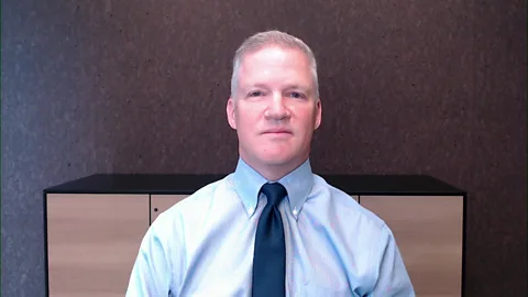 Markets open mixed as Trump visits Fed