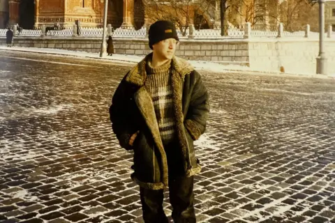 Steve Rosenberg A young Steve Rosenberg is seen wearing a black hat and a thick jacket, in Moscow in 1989/90.