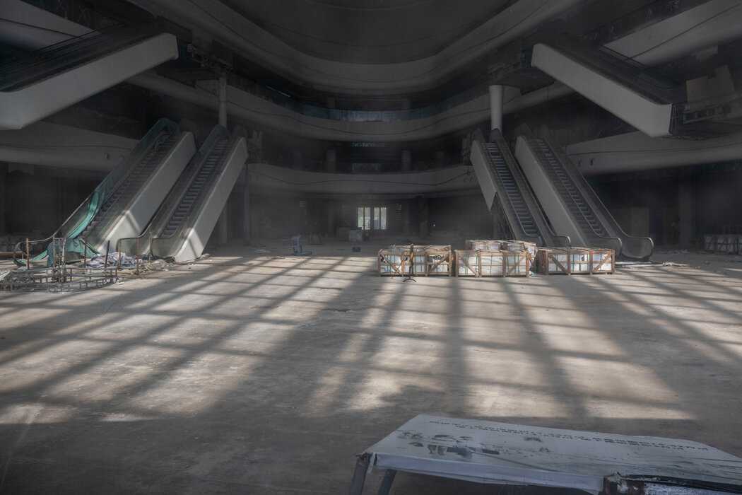 該項目包含一座規劃中的國際購物中心。