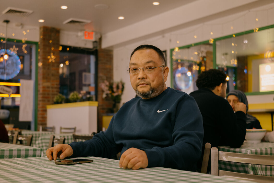 如今50歲的馬瑞林居住在紐約,他決心講出自己的人生故事,儘管這可能給自己和家人帶來危險。